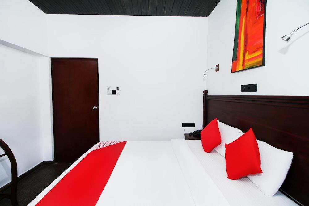 Aca Accommodation كولمبو المظهر الخارجي الصورة