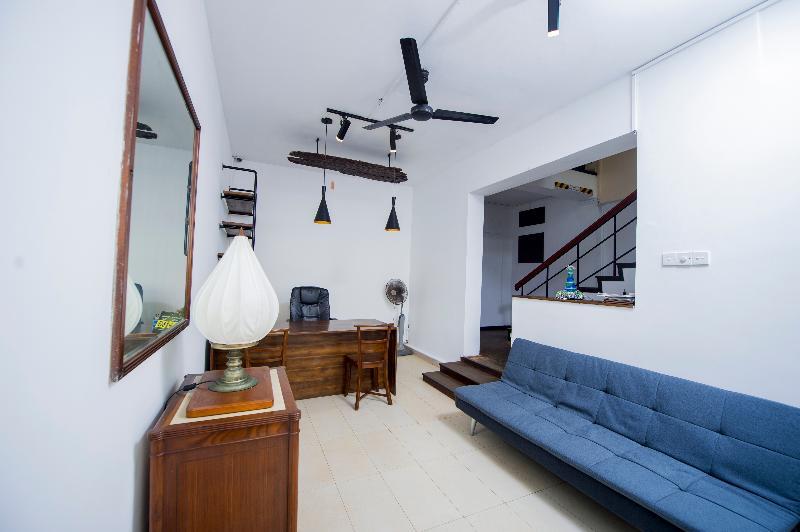 Aca Accommodation كولمبو المظهر الخارجي الصورة