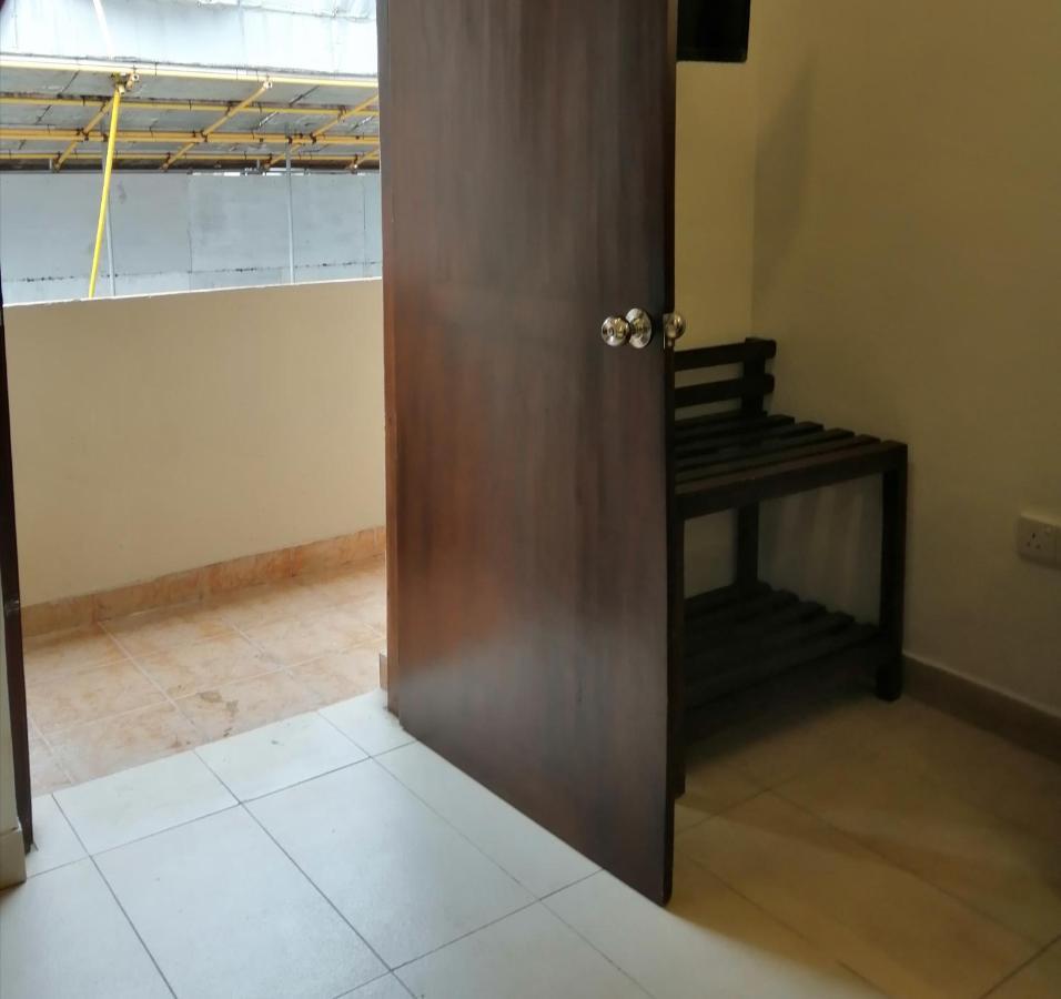 Aca Accommodation كولمبو المظهر الخارجي الصورة