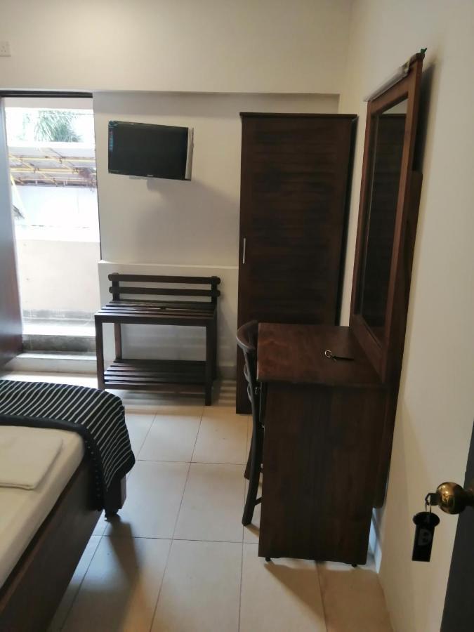 Aca Accommodation كولمبو المظهر الخارجي الصورة